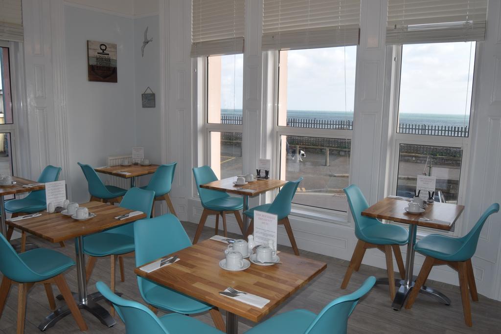 Bed and Breakfast The Blenheim Dawlish Exterior foto