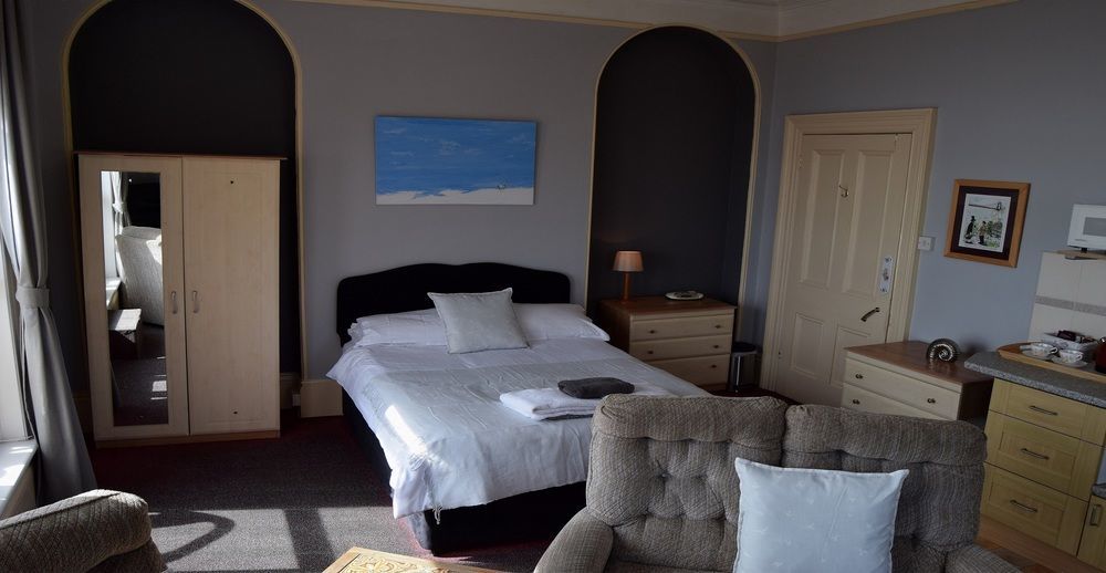 Bed and Breakfast The Blenheim Dawlish Exterior foto