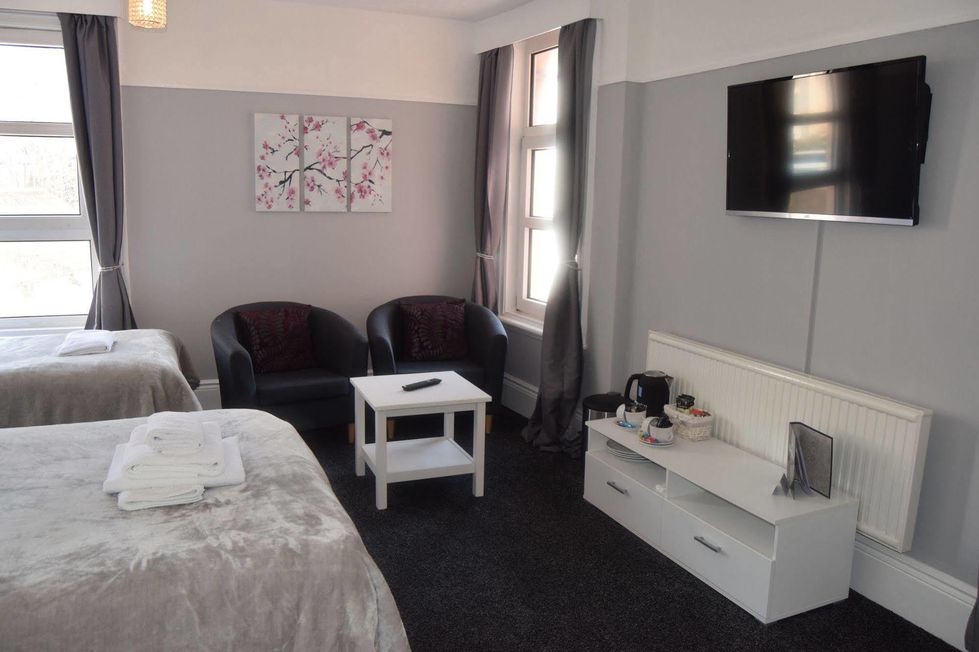 Bed and Breakfast The Blenheim Dawlish Exterior foto